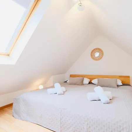 Stilvolle Maisonette 15 Min Vom Hauptbahnhof Entfernt *